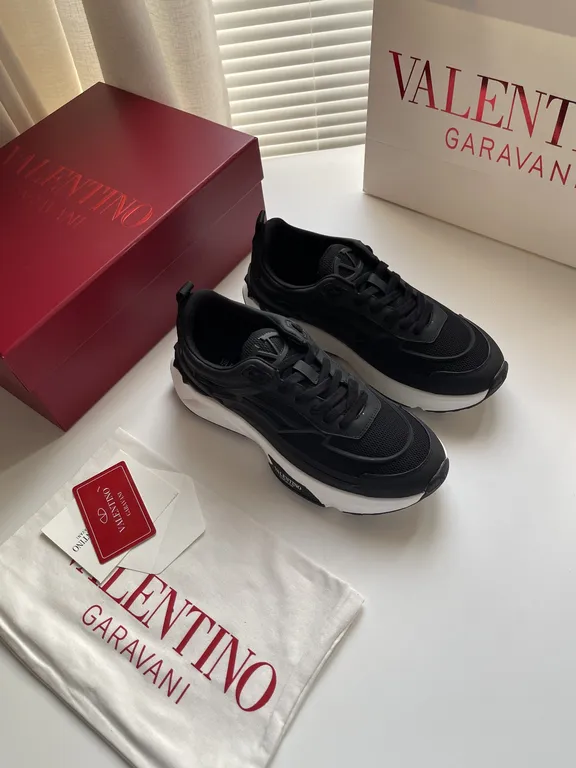 Valentino Shoe 